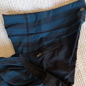 Lululemon size 4